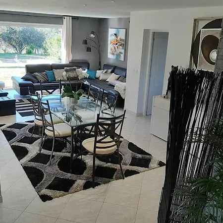 Villa Tres Belle Piscine Jacuzzi Grande Propriete 10 Pers *