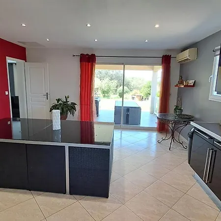 Tres Belle Piscine Jacuzzi Grande Propriete 10 Pers *