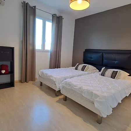 Tres Belle Piscine Jacuzzi Grande Propriete 10 Pers Villa