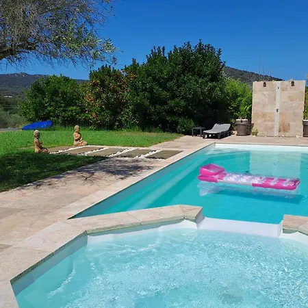 Tres Belle Piscine Jacuzzi Grande Propriete 10 Pers *