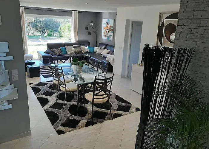 Villa Tres Belle Piscine Jacuzzi Grande Propriete 10 Pers *