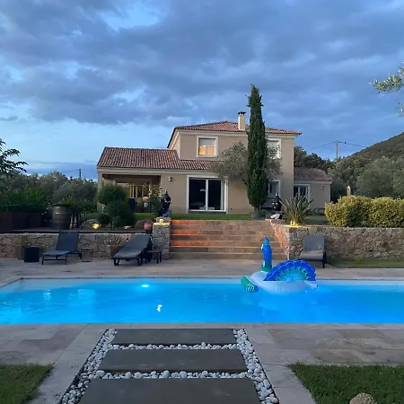 Tres Belle Piscine Jacuzzi Grande Propriete 10 Pers *