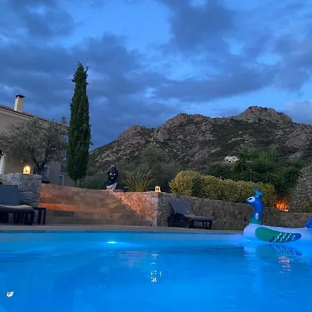 Tres Belle Piscine Jacuzzi Grande Propriete 10 Pers Vila