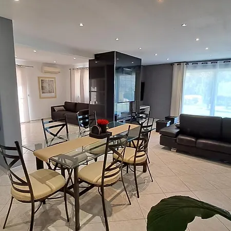 Très Belle Piscine Jacuzzi Grande Propriété 10 Pers * Belgodère