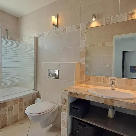 Vila Tres Belle Piscine Jacuzzi Grande Propriete 10 Pers