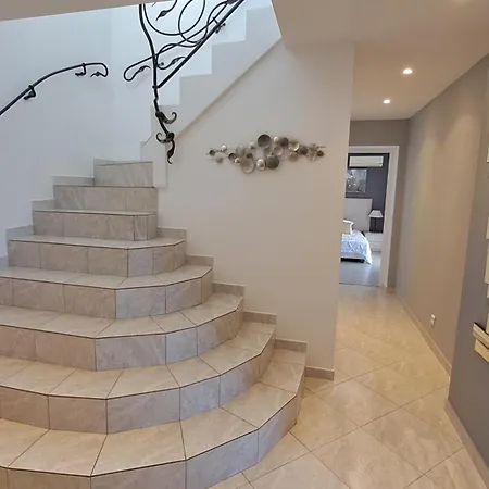 Villa Très Belle Piscine Jacuzzi Grande Propriété 10 Pers