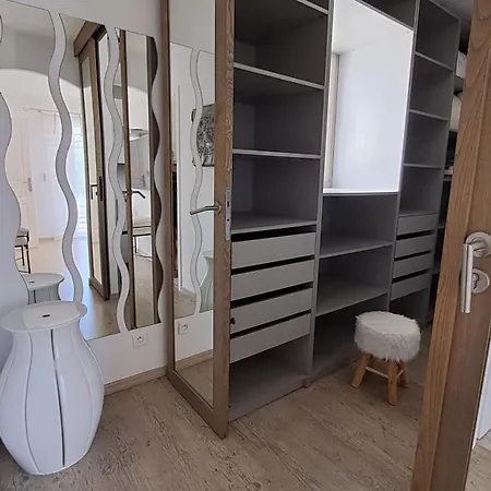 Villa Très Belle Piscine Jacuzzi Grande Propriété 10 Pers *