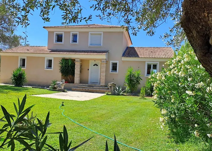 Villa Tres Belle Piscine Jacuzzi Grande Propriete 10 Pers